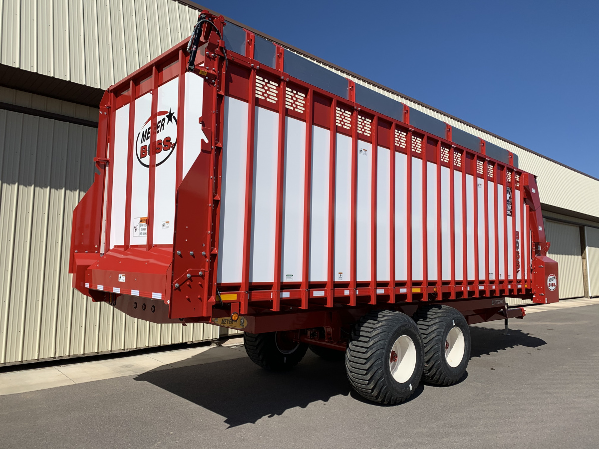 Forage Boxes  Meyer Manufacturing Corporation